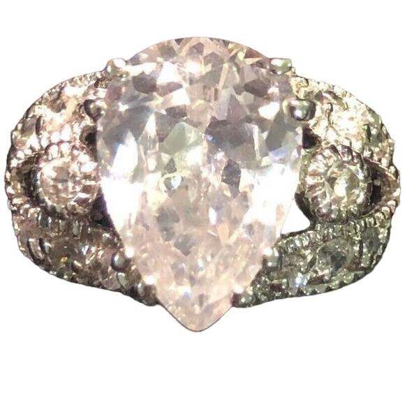CZ Ring with Rhodium over 925 Sterling Silver teardrop Ring Size 6 - Picture 2 of 4